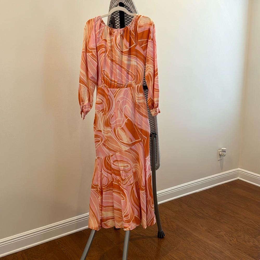 Petal and Pup size small beautiful coral pink long sleeve full length dress